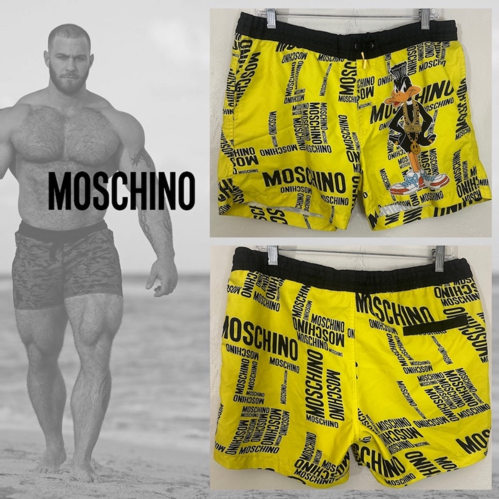 Moschino Swim Trunks Large Gently worn 34-38" waist 4.5" inseam 100% polyester
